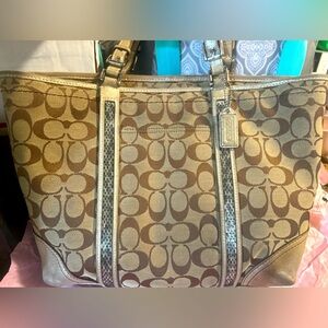 Coach Signature Gallery Collection Beaded Tote, PreOwn Good Condition